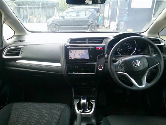 Mazda Bongo rear view